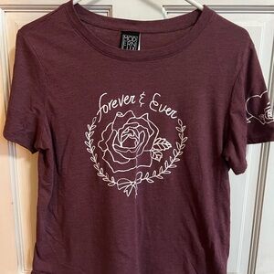 Modern Lux Women's Burgundy Rose Tee